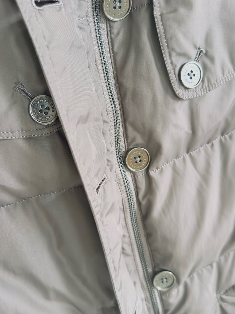 Lands' End Gray Quilted Puffer Vest - Picture 3 of 10